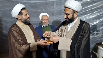 تصاویر/ بازدید معاون امور طلاب و دانش‌آموختگان حوزه های علمیه از مدارس علمیه چهارمحال و بختیاری