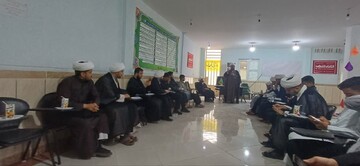 تصاویر/ کلاس آموش امداد و نجات ویژه طلاب هویزه