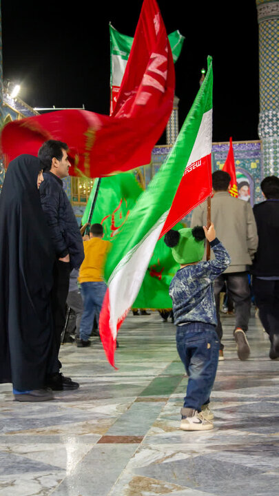 تصاویر/ اجتماع بزرگ دختران جان فدای ایران در هلال بن علی(ع)