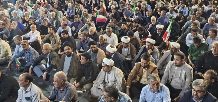 تصاویر/ حضور جیرفتی ها در شب پنجاه یکم از جنگ رمضان