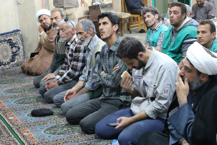 تصاویر |بازدید جانشین مدیر حوزه علمیه اصفهان از گروه جهادی انصارالمهدی
