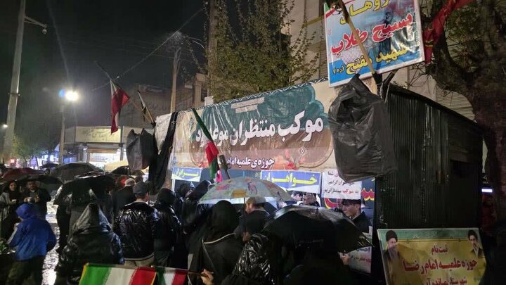 تصاویر/ تداوم خدمت رسانی در موکب مدرسه علمیه امام رضا (ع) میاندوآب