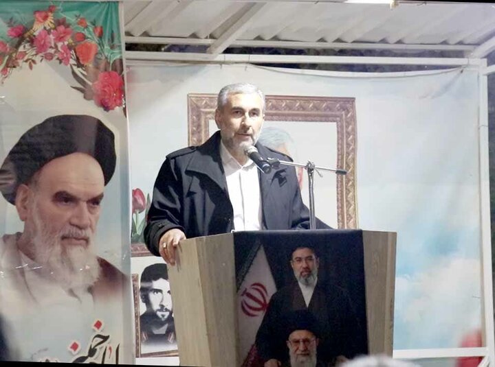 تصاویر/ تجمع مردم بخش نازلو در تجدید عهد  با آرمانهای رهبر شهید