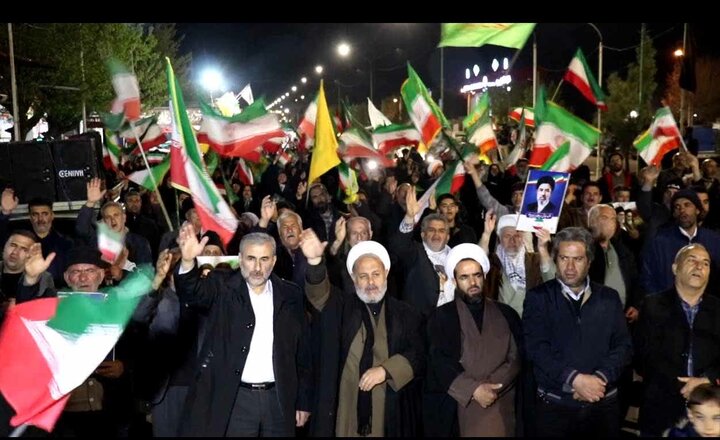 تصاویر/ تجمع مردم بخش نازلو در تجدید عهد  با آرمانهای رهبر شهید