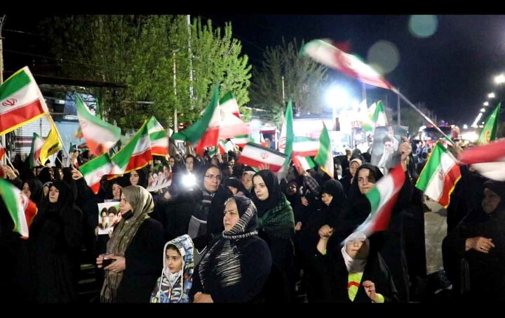 تصاویر/ تجمع مردم بخش نازلو در تجدید عهد  با آرمانهای رهبر شهید