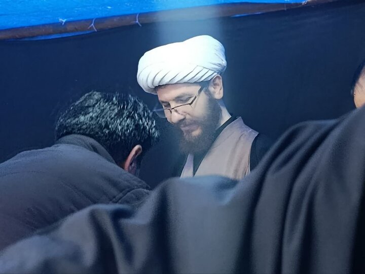 تصاویر/ فعالیت طلاب و اساتید مدرسه علمیه آیت الله نمازی خوی در ایام جنگ رمضان