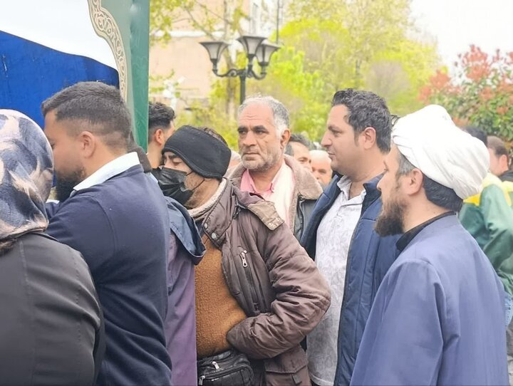 تصاویر/ فعالیت طلاب و اساتید مدرسه علمیه آیت الله نمازی خوی در ایام جنگ رمضان