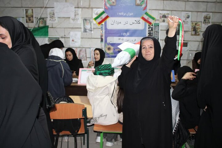 تصاویر/ برپایی موکب دانش‌آموزی شهرستان ماکو با محوریت «مدرسه  در میدان»