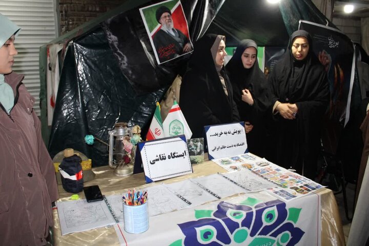 تصاویر/ برپایی موکب دانش‌آموزی شهرستان ماکو با محوریت «مدرسه  در میدان»