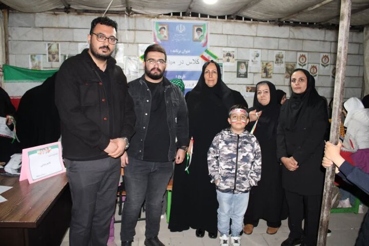 تصاویر/ برپایی موکب دانش‌آموزی شهرستان ماکو با محوریت «مدرسه  در میدان»