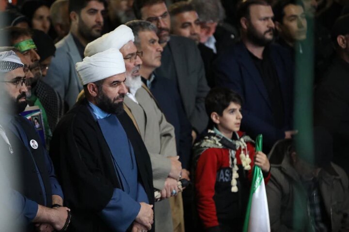 تصاویر/ پنجاه و دومین حضور شبانه مردمی ارومیه در حمایت از نظام اسلامی