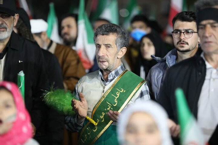 تصاویر/ پنجاه و دومین حضور شبانه مردمی ارومیه در حمایت از نظام اسلامی
