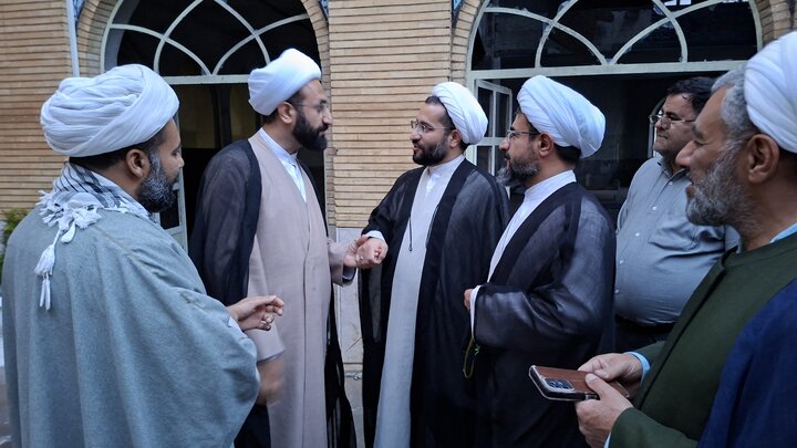 بازدید معاون امور طلاب و دانش‌آموختگان حوزه های علمیه از مدارس علمیه چهارمحال و بختیاری