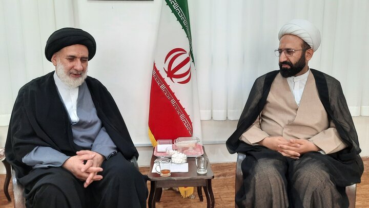 دیدار معاون امور طلاب حوزه‌های علمیه کشور با نماینده ولی‌فقیه در چهارمحال و بختیاری