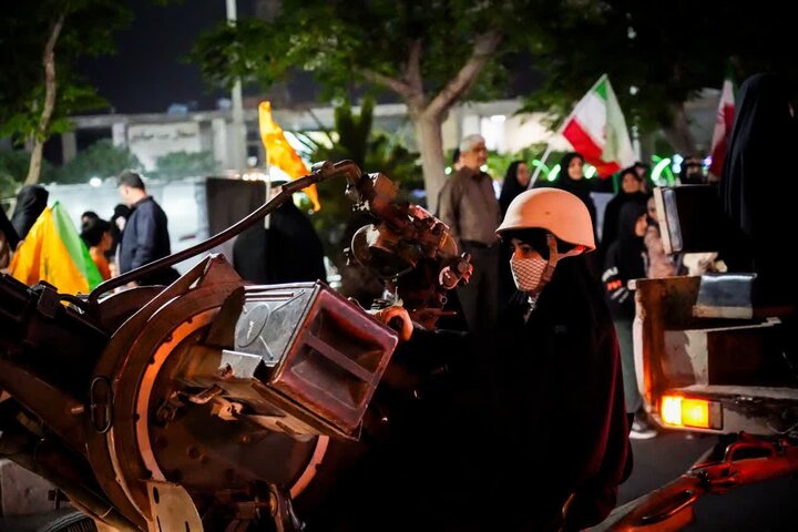 تصاویر/رزمایش بزرگ دختران جان فدای ایران با حضور گردان کوثر کاشان