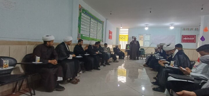 تصاویر/کلاس آموش امداد و نجات ویژه طلاب هویزه