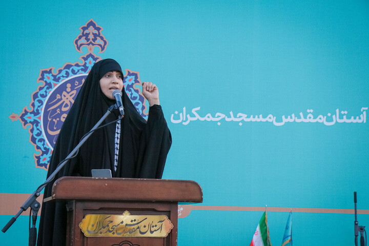 تصاویر/ دیدار و تکریم اصحاب رسانه استان قم با خانواده محترم پاسدار شهید سید محمد حسین بهاالدینی