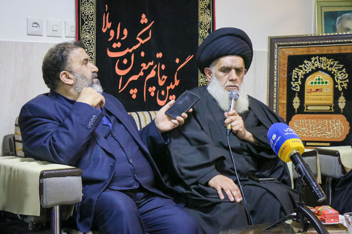 تصاویر/ دیدار و تکریم اصحاب رسانه استان قم با خانواده محترم پاسدار شهید سید محمد حسین بهاالدینی