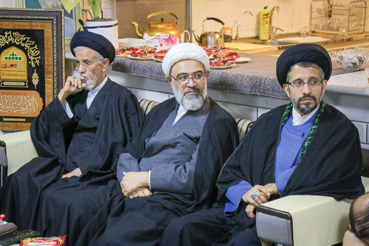 تصاویر/ دیدار و تکریم اصحاب رسانه استان قم با خانواده محترم پاسدار شهید سید محمد حسین بهاالدینی