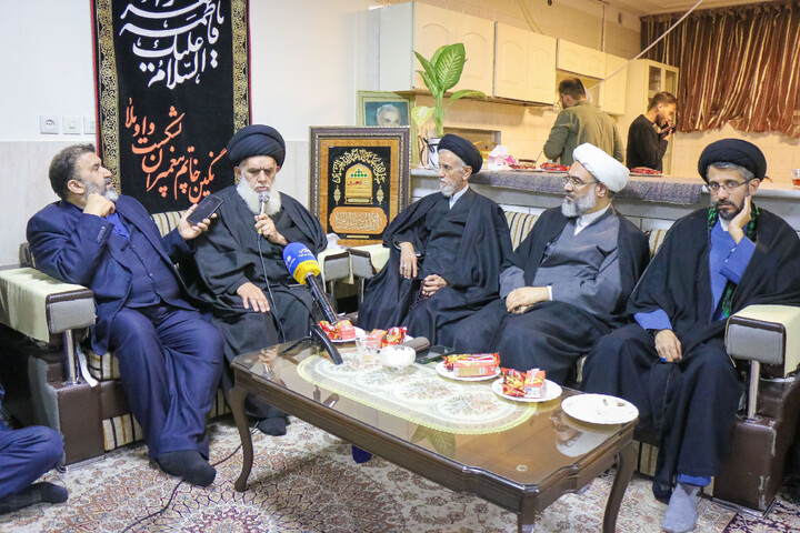 تصاویر/ دیدار و تکریم اصحاب رسانه استان قم با خانواده محترم پاسدار شهید سید محمد حسین بهاالدینی
