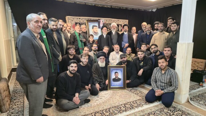تصاویر/ دیدار و تکریم اصحاب رسانه استان قم با خانواده محترم پاسدار شهید سید محمد حسین بهاالدینی