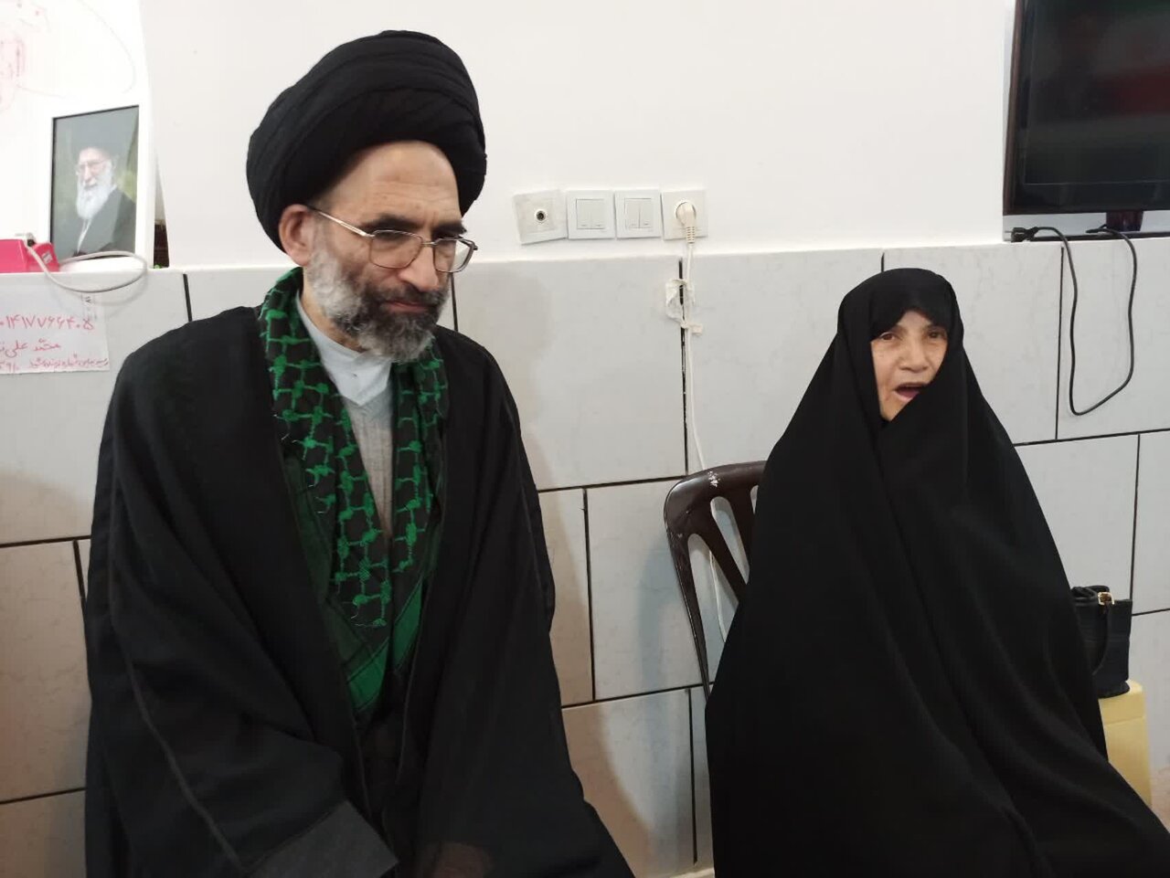 آغاز بزرگ‌ترین طرح تولید پرچم مقدس جمهوری اسلامی و پرچم حزب‌الله در مصلی کاشان