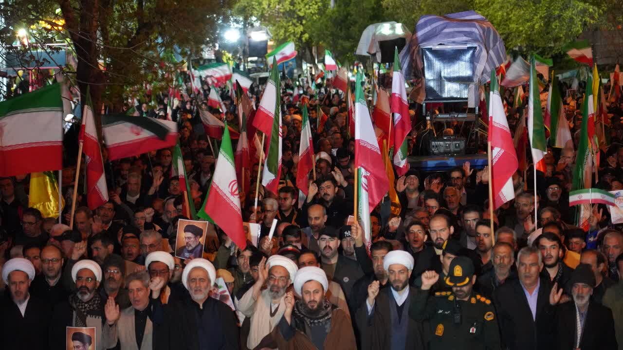 اجتماعات مردمی با راهبری روحانیت باید امیدبخش و بصیرت افزا باشند