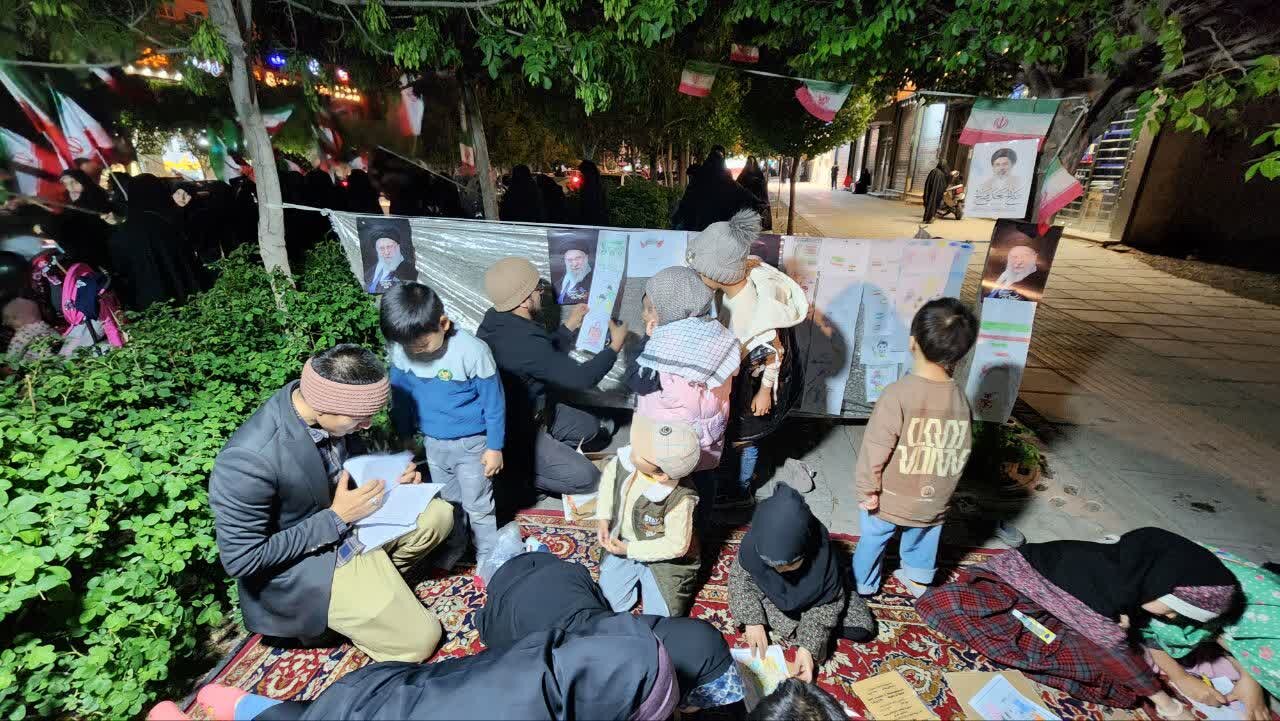 قم المقدسہ میں ہندوستانی طلاب کے 14 موکب ایرانی عوام کی خدمت میں مصروف، اخوت اور بے مثال یکجہتی کا تاریخی منظر