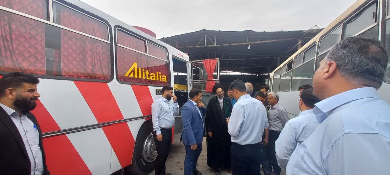نماینده ولی فقیه درکاشان از سازمان حمل ،نقل بار و مسافر کاشان بازدید کرد+تصاویر