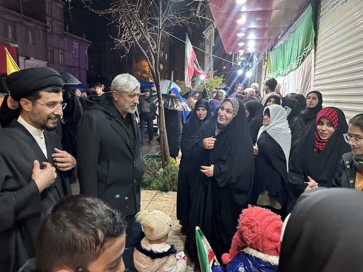 تصاویر / پنجاه و دومین شب اجتماع بزرگ خونخواهان امام خامنه‌ای(ره) در تویسرکان