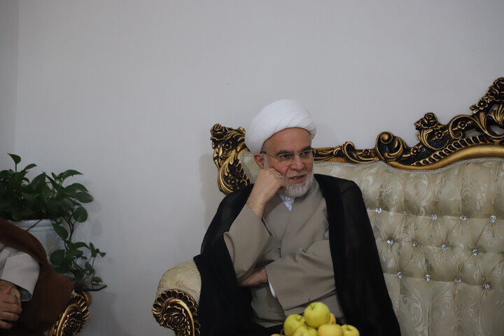 تصاویر/ سلسله دیدار و سرکشی نماینده معزز ولی فقیه و مدیر حوزه علمیه کردستان از روحانیون تبلیغی شهرستان قروه