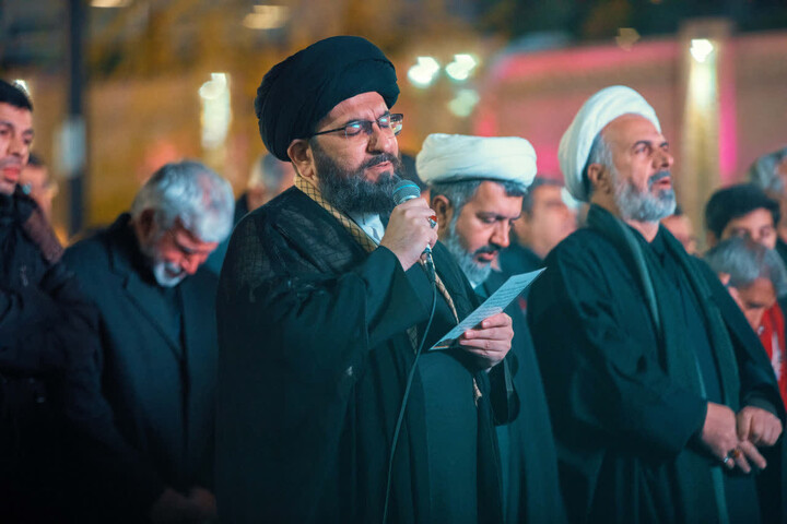 تصاویر/ اقامه نماز استغاثه به امام زمان(عج) در شهر زنجان
