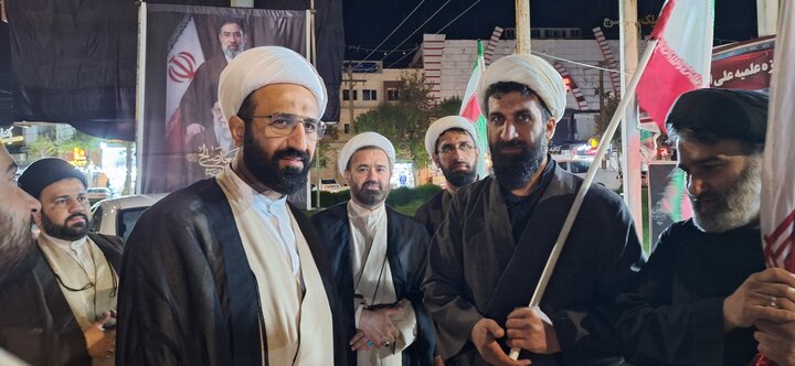 تصاویر | بازدید شامگاهی معاون حوزه‌های علمیه از فعالیت مواکب طلاب برادران و خواهران