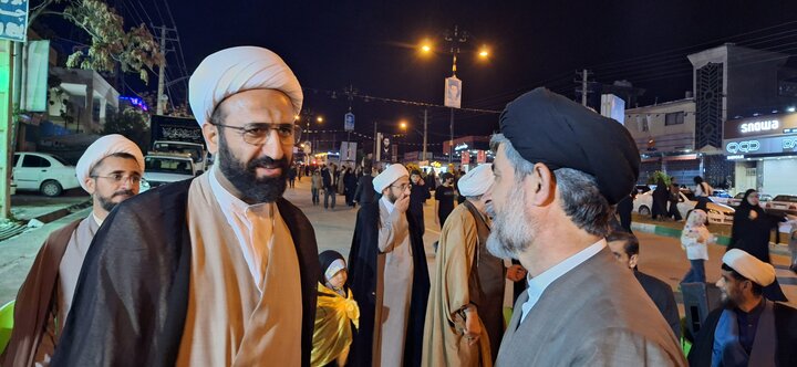 تصاویر | بازدید شامگاهی معاون حوزه‌های علمیه از فعالیت مواکب طلاب برادران و خواهران