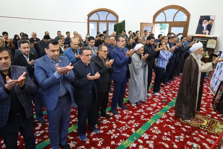 تصاویر/ تجلیل از خانواده شهدای ورزشکار جنگ رمضان، با حضور نماینده ولی فقیه