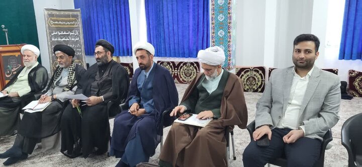 تصاویر/ برگزاری جلسه گردهمایی دبیران قرارگاه راهبری مساجد استان مازندران در شهرستان محمودآباد
