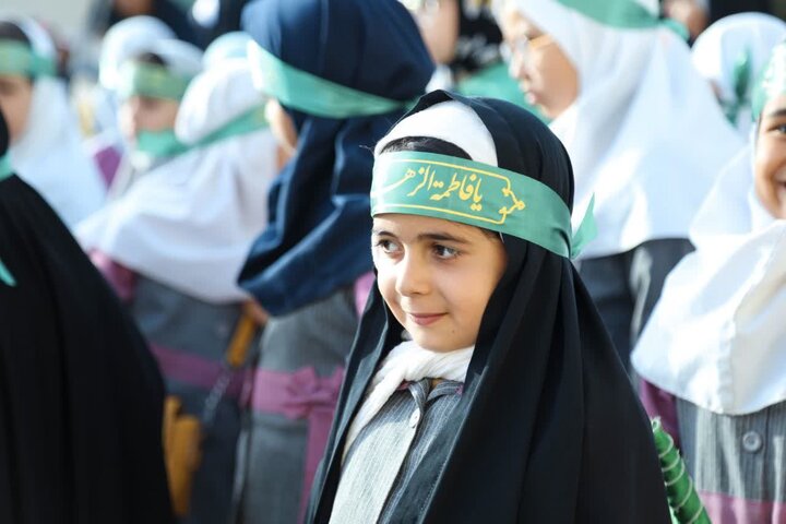 تصاویر/ رزمایش و اجتماع بزرگ دختران جان‌فدای ایران در نوش آباد