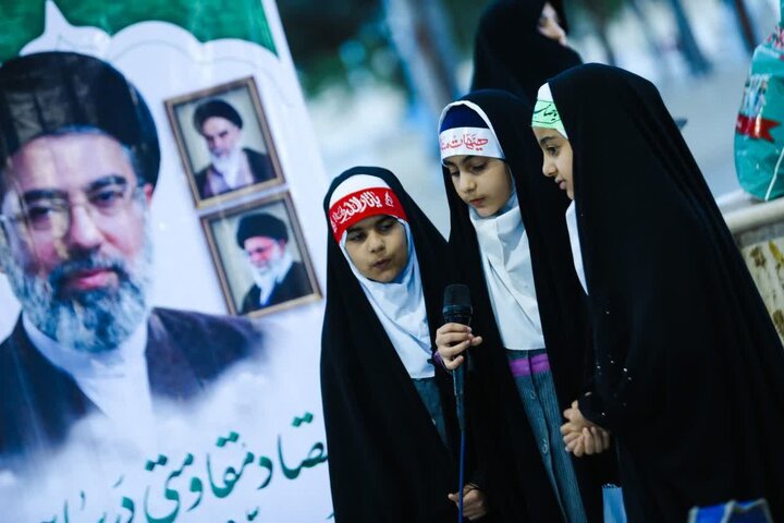 تصاویر/ رزمایش و اجتماع بزرگ دختران جان‌فدای ایران در نوش آباد