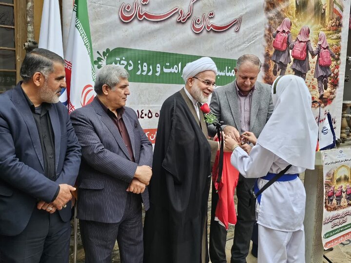 تصاویر/ آیین گرامیداشت دختران جانفدای ایران در سنندج