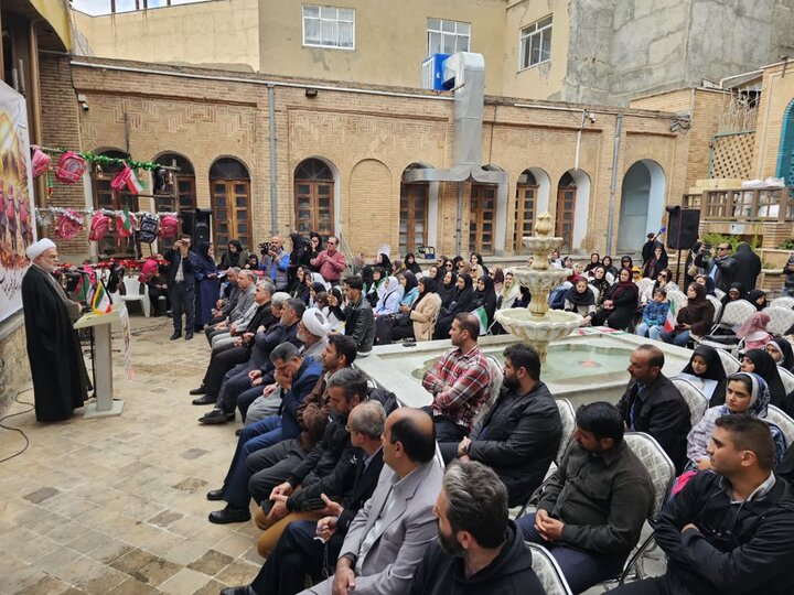 تصاویر/ آیین گرامیداشت دختران جانفدای ایران در سنندج