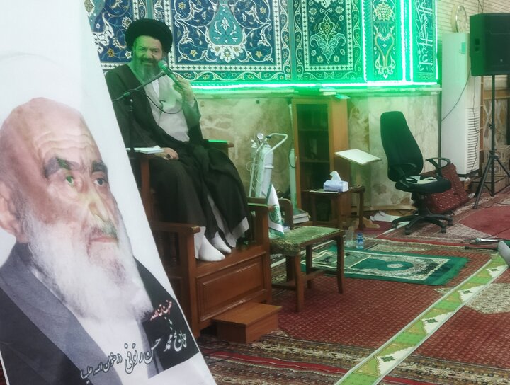 تصاویر/ مراسم گرامیداشت آیت الله محمدحسن رئوفی، استاد اخلاق حوزه علمیه تهران