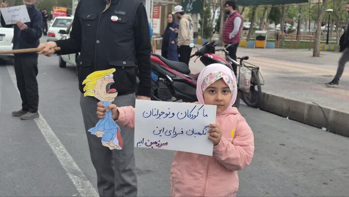تصاویر/روز شانزدهم از اجتماع پرچم گردانی به نیابت از شهید عزت الله بابایی در اراک