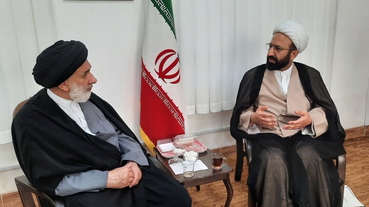 طلاب در فضای ملی و بین‌الملل «جنگ رمضان» خوش درخشیدند/ درخشش چشمگیر طلاب در فضای ملی و بین‌الملل جنگ رمضان با خدمت‌رسانی در تجمعات شبانه