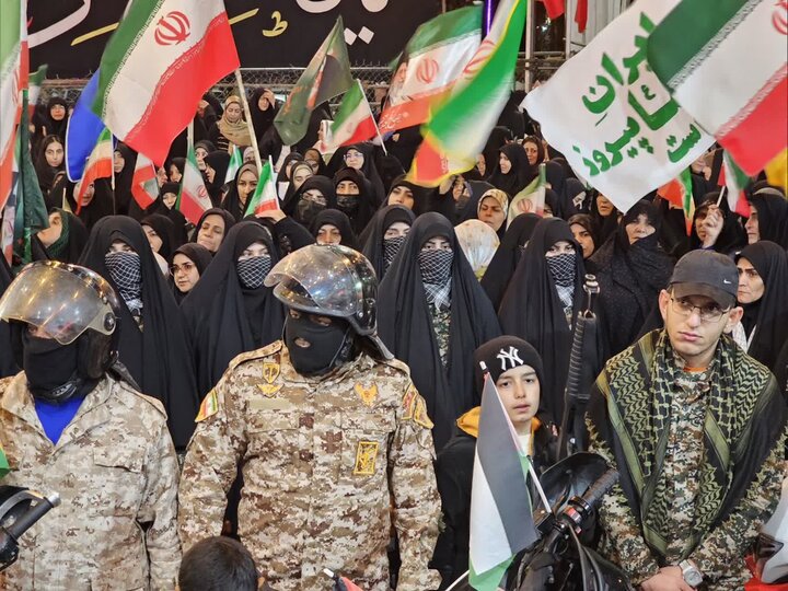 تصاویر/ تجمع مردمی بخش سریش‌آباد در حمایت از انقلاب و رهبری