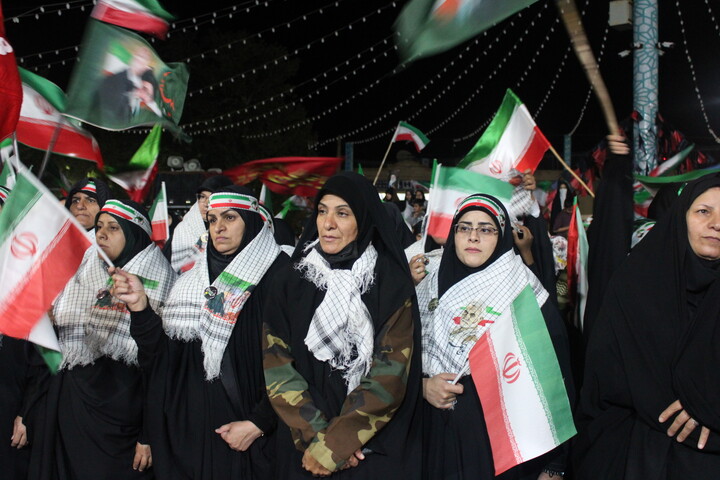 تصاویر/ اجتماع دختران جانفدا و ولایتمدار بخش ماهان