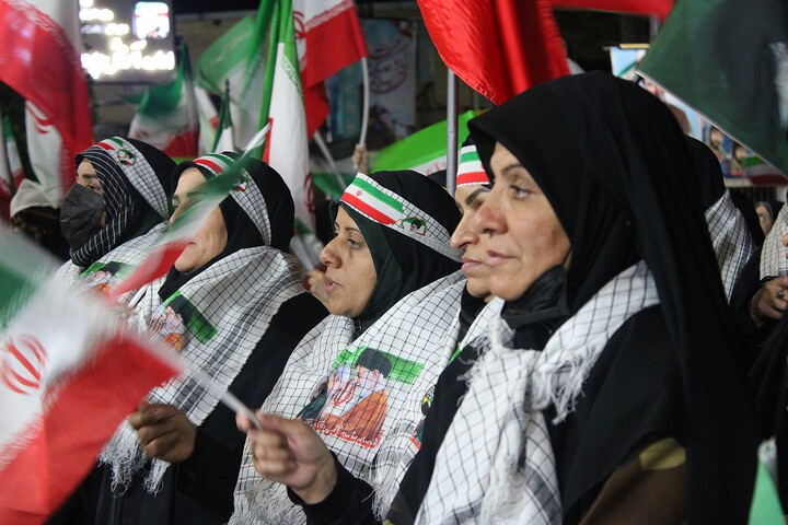 تصاویر/ اجتماع دختران جانفدا و ولایتمدار بخش ماهان