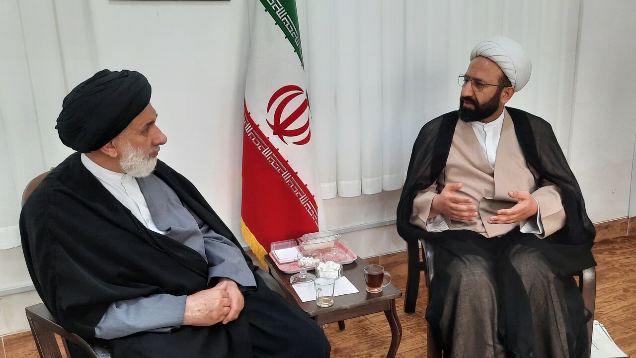 طلاب در فضای ملی و بین‌الملل «جنگ رمضان» خوش درخشیدند/ درخشش چشمگیر طلاب در فضای ملی و بین‌الملل جنگ رمضان با خدمت‌رسانی در تجمعات شبانه