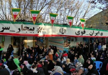 فیلمl بازدید مدیرکل آموزش و پرورش کردستان از موکب «ایران قوی، بیجار سربلند»