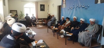 تصاویر / جلسه شورای نهادهای حوزوی استان همدان با مسئول سازمان بسیج اساتید، طلاب و روحانیون کشور