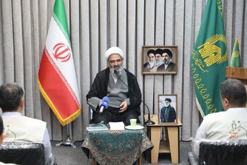 خدمت به محبان امام رضا(ع) توفیق بزرگی است/ از انجام اموری که جنبه نمایشی دارند، خودداری شود